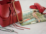Alya Bucket Small ruby red Beuteltasche rot