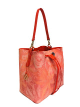 Alya bucket small textile coral patterned